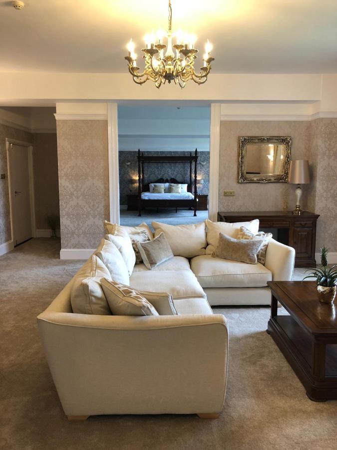 فندق Oswald House كيركالدي المظهر الخارجي الصورة